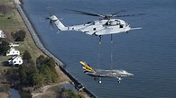 US Marines’ CH-53K Helicopter Lifts F-35C for First Time