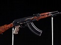 Tập đoàn Kalashnikov trưng bày phiên bản sớm nhất của súng trường AK-47 ...
