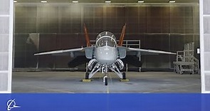 T-7A Red Hawk “Red Tail” jet makes debut