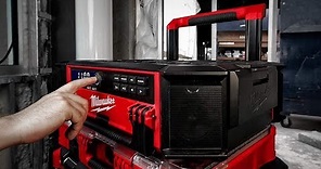 [NEW] Milwaukee M18 PackOUT Radio + Charger (2950-20)