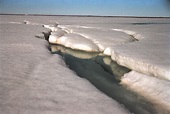File:Arctic ice melt.jpg - Wikipedia