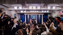 Reporter livestreamed White House briefing - YouTube