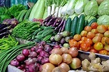 Vegetable prices slowly going down | Philstar.com