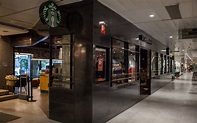 Starbucks inaugura su primera tienda en Vigo