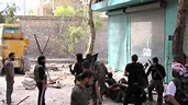 Free syrian army uses catapult in Aleppo - YouTube