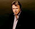 Christopher Hitchens Biography - Facts, Childhood, Family Life ...