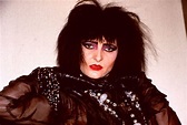 Watch Siouxsie Sioux perform for the first time in 10 years