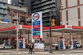 Canada’s Biggest Gas Station Company Eyes Deals as Cash Piles Up ...