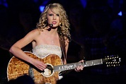 Photos: Taylor Swift Over the Years | Time