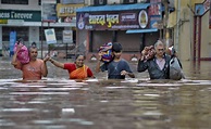 Flood photos: Situation worsens in Karnataka and Maharashtra, 2.5 lakh ...