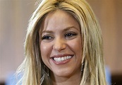 Shakira lovely smile (: Shakira Mebarak, Lovely Smile, Musician, People ...