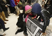 Black Friday Fights 2014: Photos And Videos Of Customers Gone Wild In ...