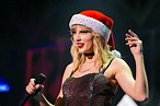 Taylor Swift Brings Holiday Cheer to Jingle Ball with "Christmas Tree ...