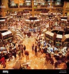 Financial - Trading floor of the New York Stock Exchange / New York ...
