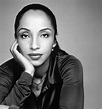 é on Twitter | Sade, Her style, Black is beautiful