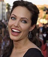 Angelina Jolie | Angelina jolie, Angelina jolie pictures, Angelina ...