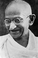 File:Portrait Gandhi.jpg - Wikimedia Commons
