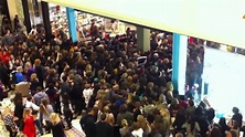 Crowd Rushing into Supermarket (BLACK FRIDAY) - YouTube