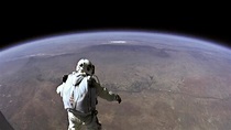 New Footage Of Felix Baumgartner Jump From Space [VIDEO]