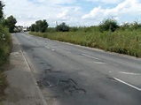 Uneven road surface, Puddleworth © Jaggery cc-by-sa/2.0 :: Geograph ...
