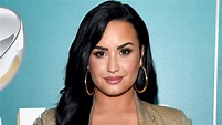 Demi Lovato's Glass Tips Are Clearly the Coolest New Nail Trend ...