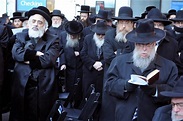 Jewish Funeral Traditions: 15 Important Things You Need To Know