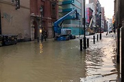 Water main break floods Philadelphia's Center City - Philly