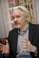 Julian Assange - Wikipedia