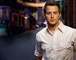 Easton Corbin Shares Behind The Scenes Footage Of New Video "All Over ...
