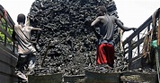 UN report: Banned Somali charcoal exports pass through Iran | The ...