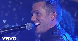 The Killers - Smile Like You Mean It (Live On Letterman)