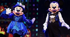 Mickey s Trick & Treat - Full Show at Oogie Boogie Bash, Disney California Adventure, Halloween 2021