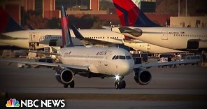 Delta co-pilot indicted after allegedly pulling gun on plane captain midflight