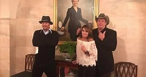 Palin receiving backlash for White House photo