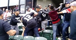 Violent NFL fan fight : 49ers fan vs big fat Raiders fan!