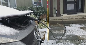 Electric car owners stranded during Quebec storm outage
