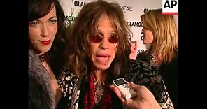 NEW Steven Tyler gets engaged to girlfriend