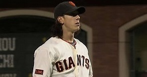 Lincecum strikes out 15, throws complete game