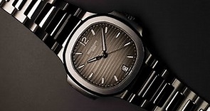 Unboxing the Patek Philippe 35.2mm Stainless Steel Nautilus 7118/1A Mechanical Swiss Watch