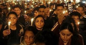 Indians mourn death of gang-rape victim - video Dailymotion