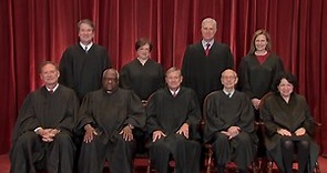 Supreme Court takes annual photo